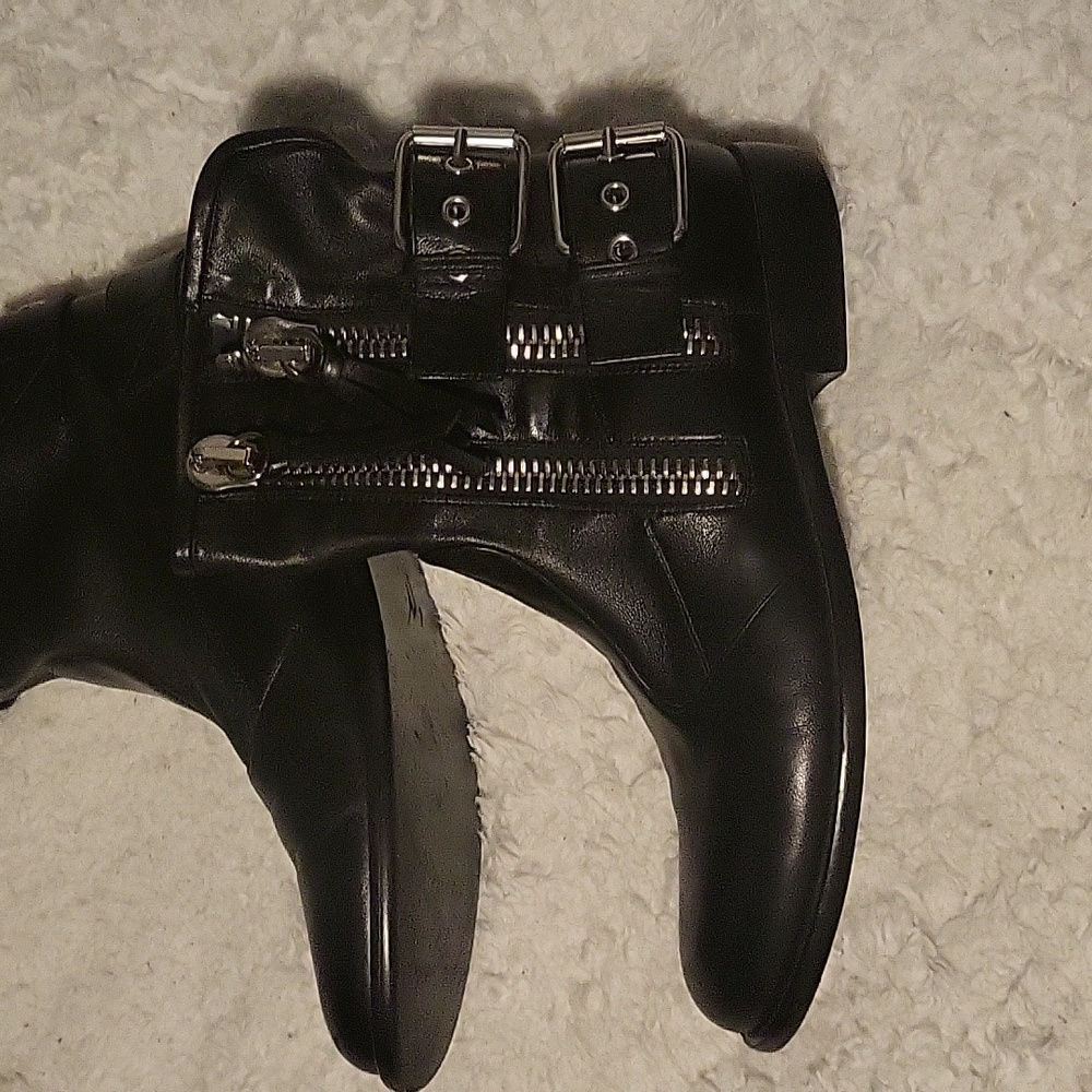 Giuseppe zanotti 39 leather moto boots
